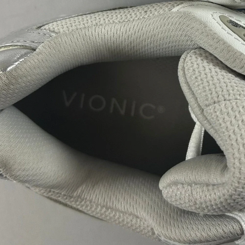 Vionic 23WALK 2.0 Shoes Womens 8.5 Wide White‎ Silver Leather Walking Sneakers